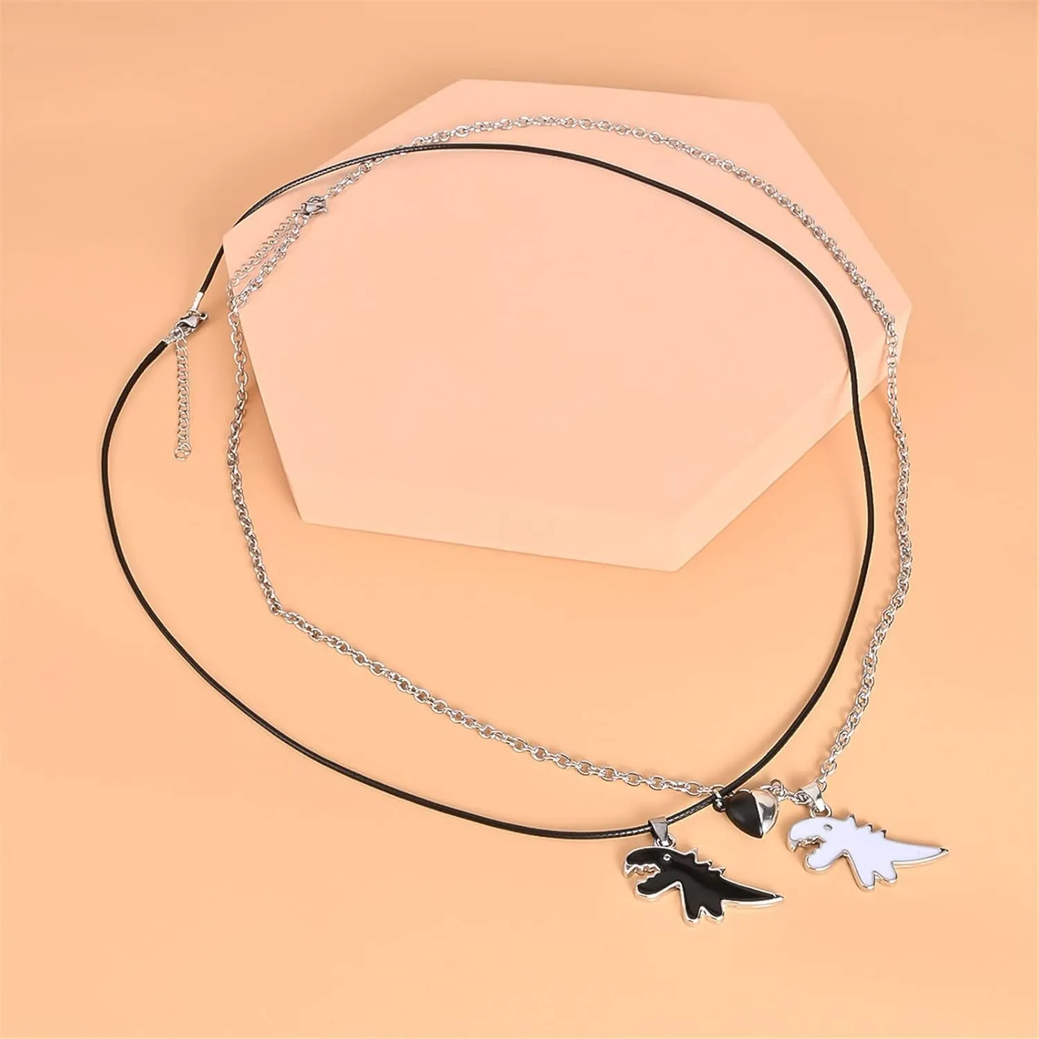 COLORFUL BLING 2/4Pcs Set Love Heart Couple Dinosaur Rope Chain Necklace Bracelet Matching Pendant Adjustable for Women Men Jewelry Gifts Valentine??s Day Friendship Best Friend